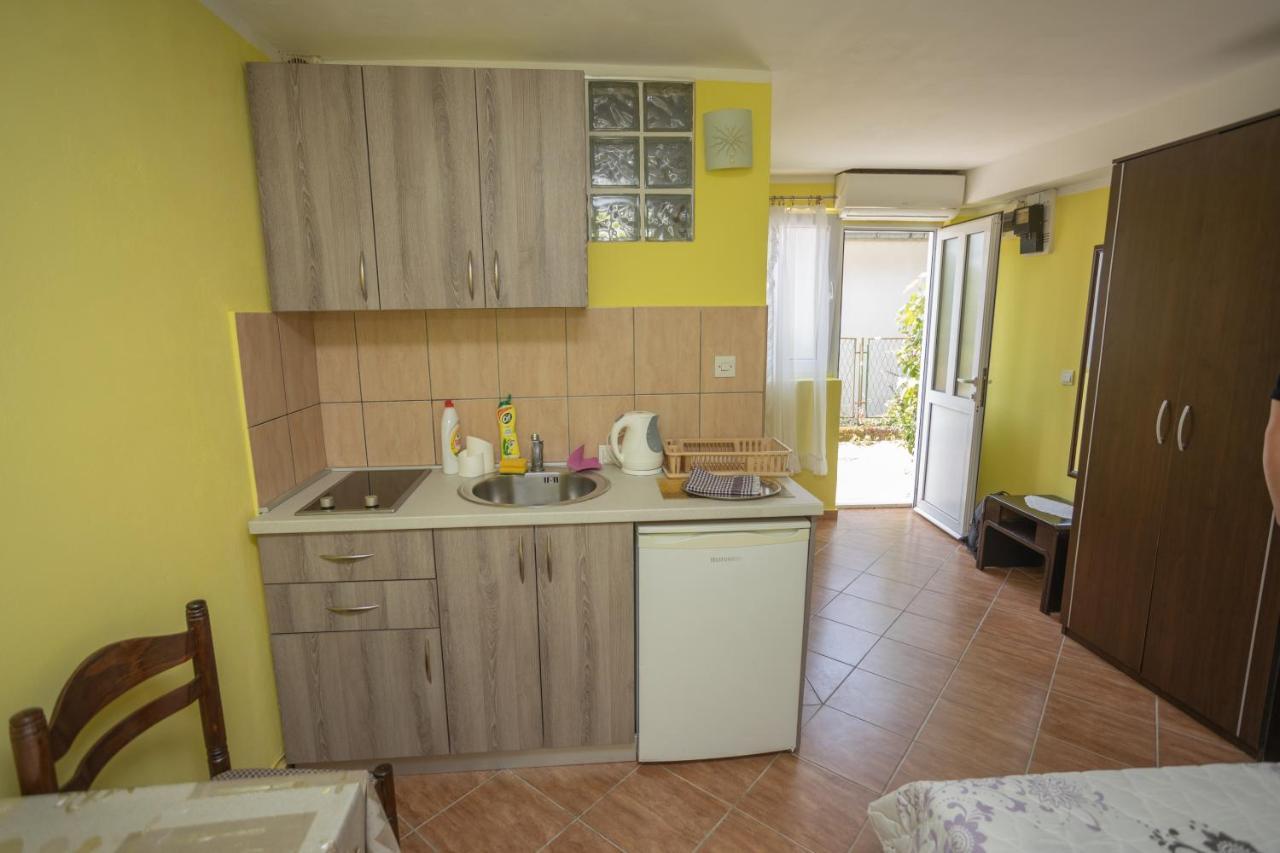 Adriana Apartments Herceg Novi Exteriör bild